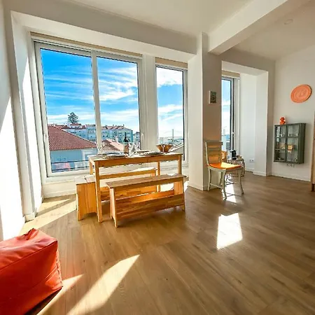 Belem River View アパート *